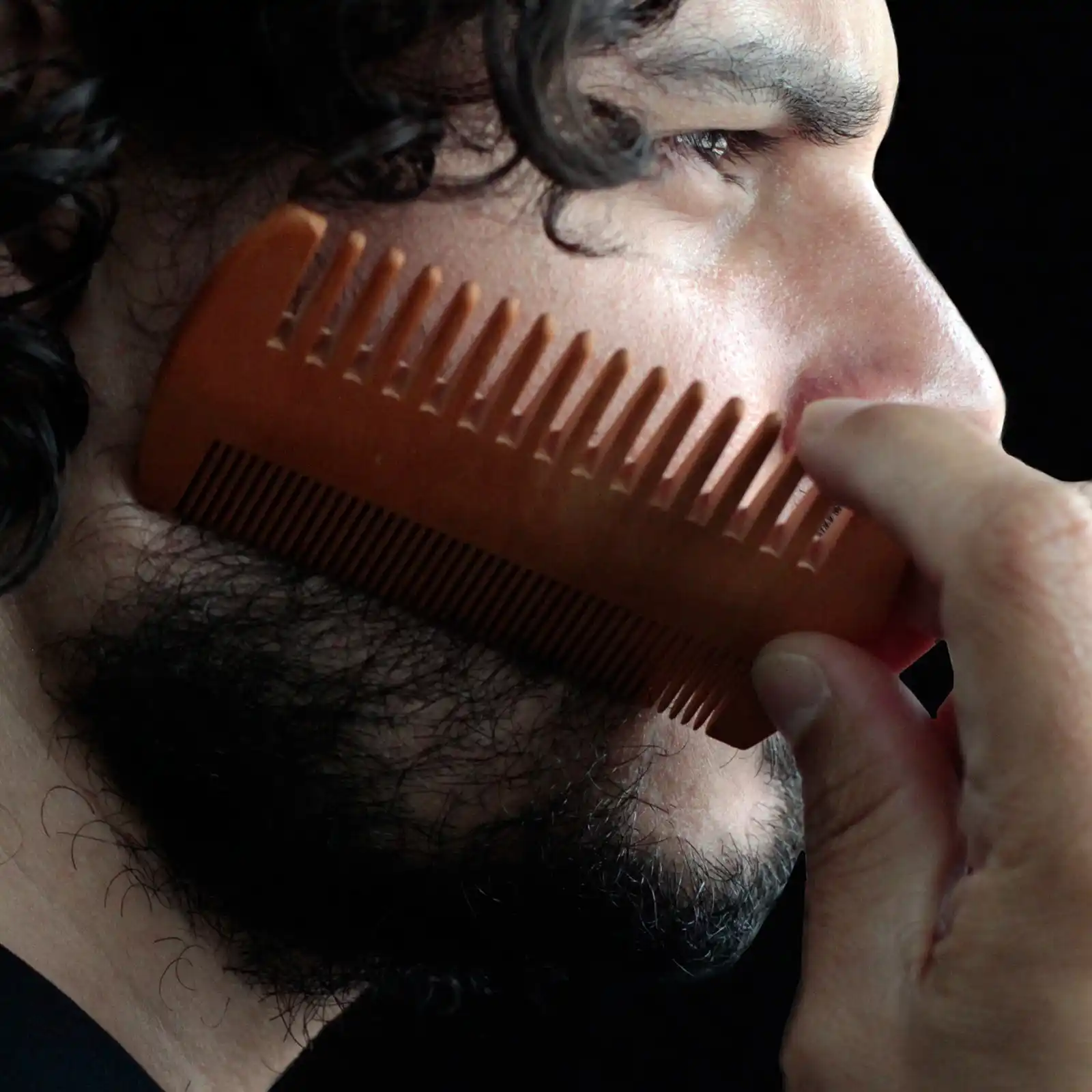 Two Sided Beard Comb - Image 4