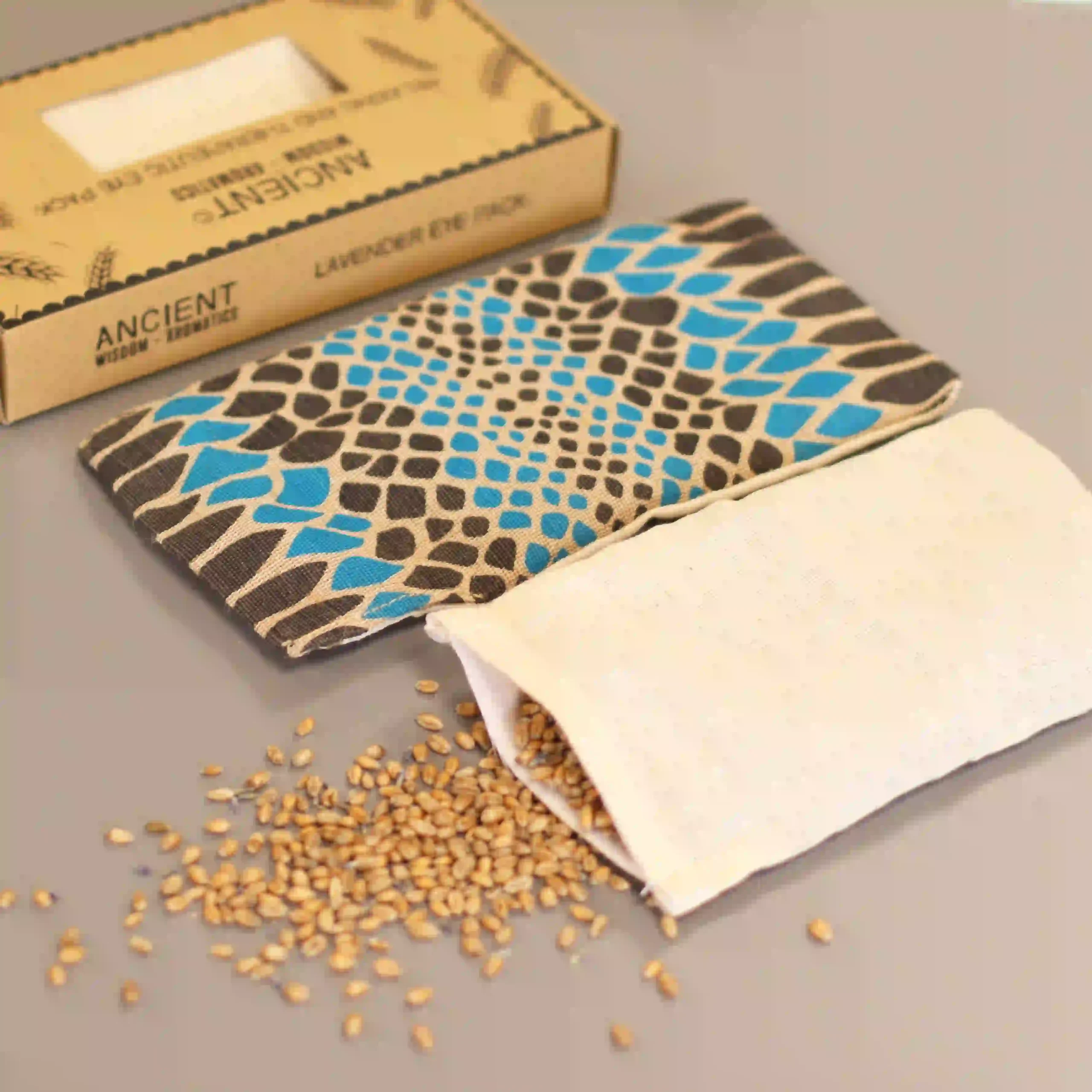 Lavender Natural Cotton and Juco Eye Pillow in Gift Box - Blue Viper - Image 4