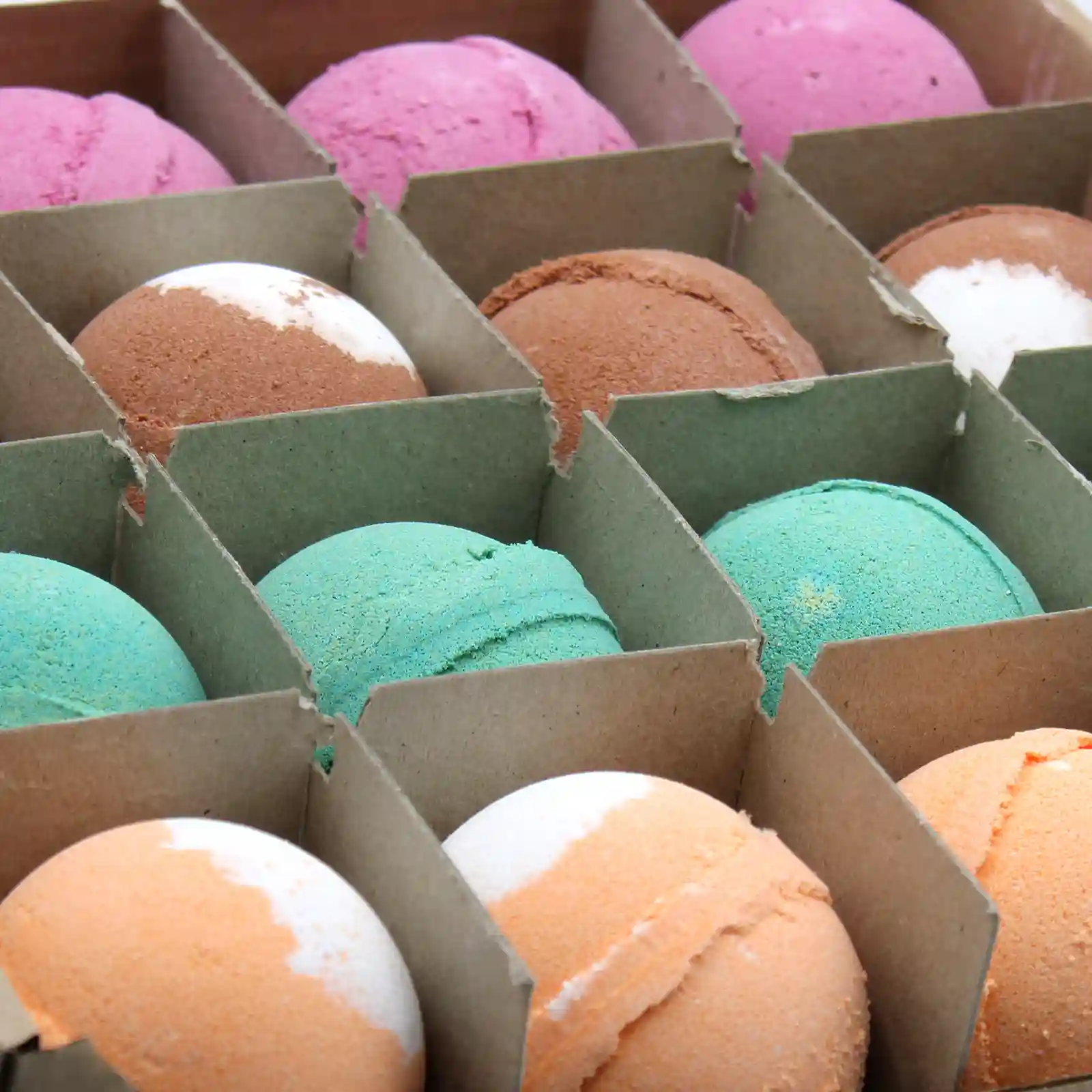 Festive Bath Bomb - Selection 1 - Image 7