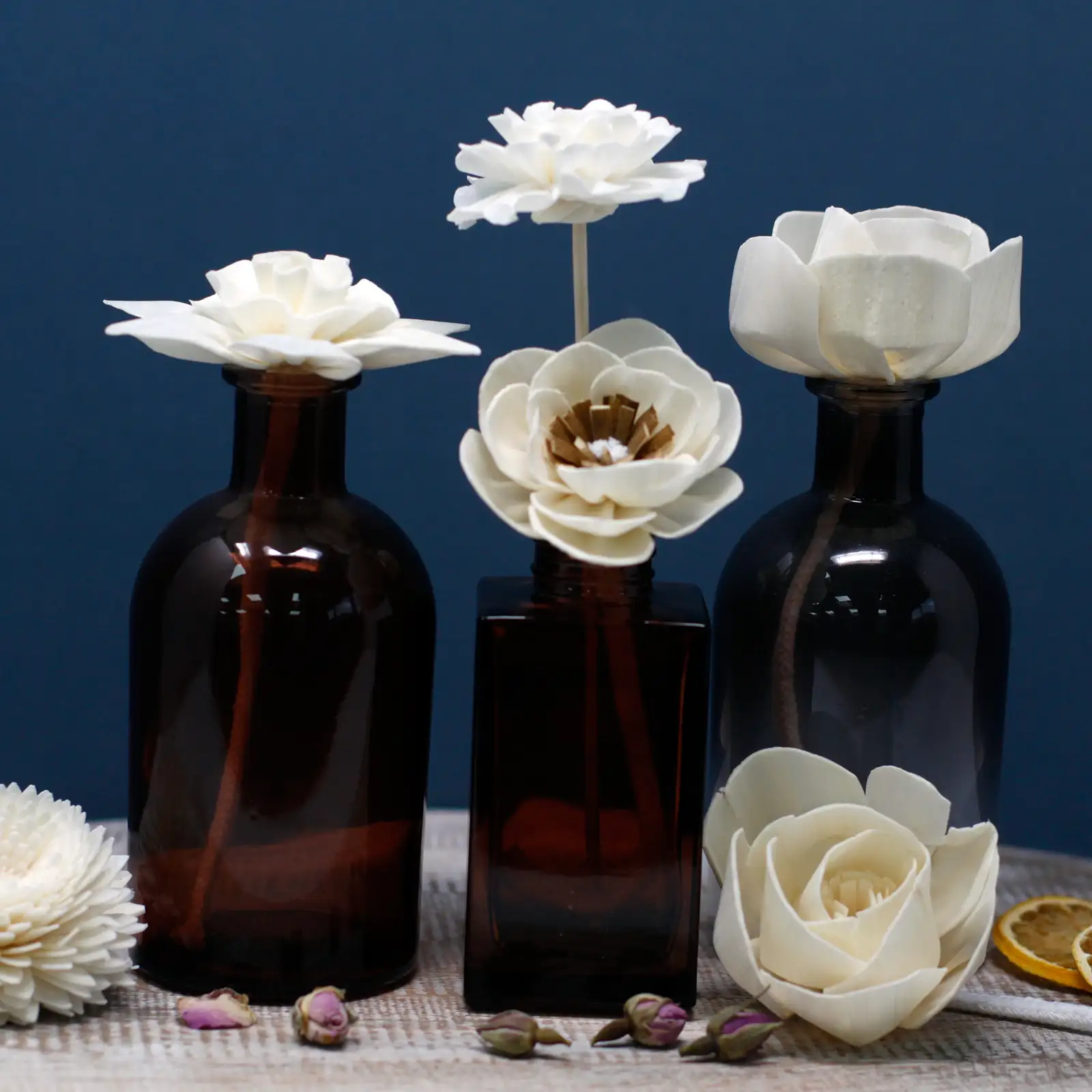 12 x Natural Diffuser Flowers - Lrg Carnation on String - Image 5
