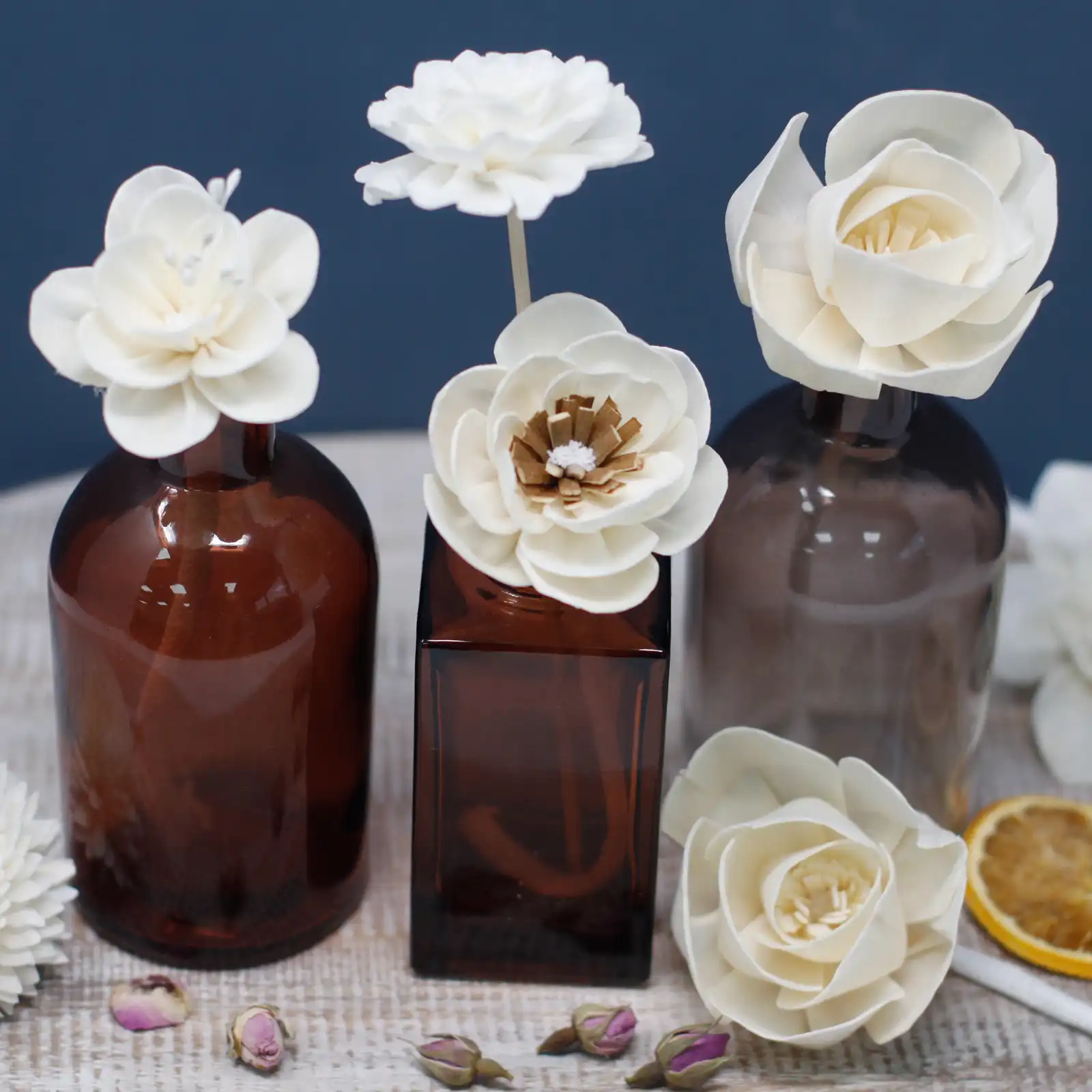 12 x Natural Diffuser Flowers - Lrg Lotus on String - Image 9